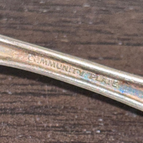 Vintage | Oneida Community Plate | 1917 ADAM | Silverplate Place Oval Spoon - Picture 2 of 6